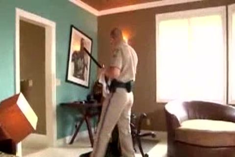 Police Officer receives Creative