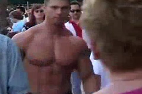 WORSHIP THIS sleazy lusty BODYBUILDER