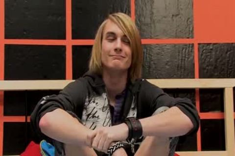 Preston Andrews likes To Show Off His stroking Technique