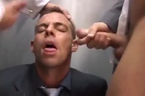 201812210633 Suit joy