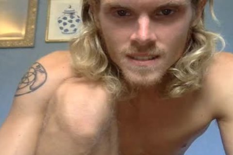 Blond twink Showing His 10-Pounder In Live