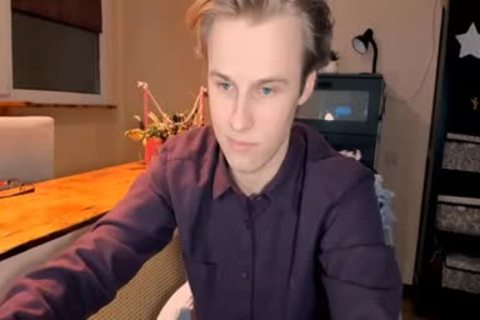 homosexual Office Worker Stroking His dick And Showing His wazoo On webcam