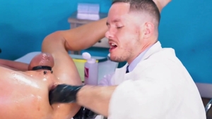 Club Inferno Dungeon: Hard pounding amongst twink boy