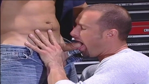 Hot House: Kneeling for Reciprocal Ecstasy
