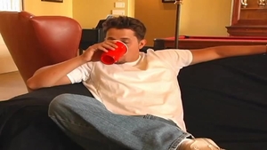 Stroke That Dick: Leo Exhibitionist in Action