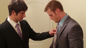 Men: Straight Guy Learns New Skills